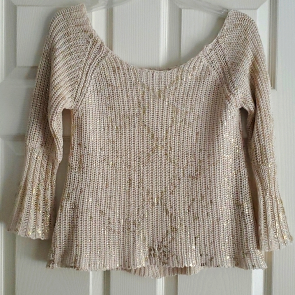 BRAND NEW NO TAGS/ Gimmicks by BKE / Sz Med / Cream with Beautiful Gold Accents